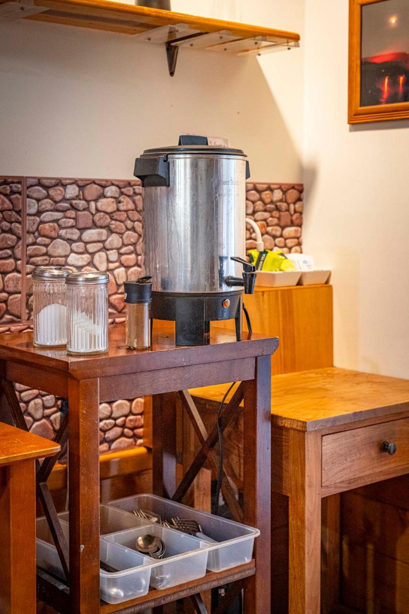 Volcano Inn Bed N Breakfast מראה חיצוני תמונה